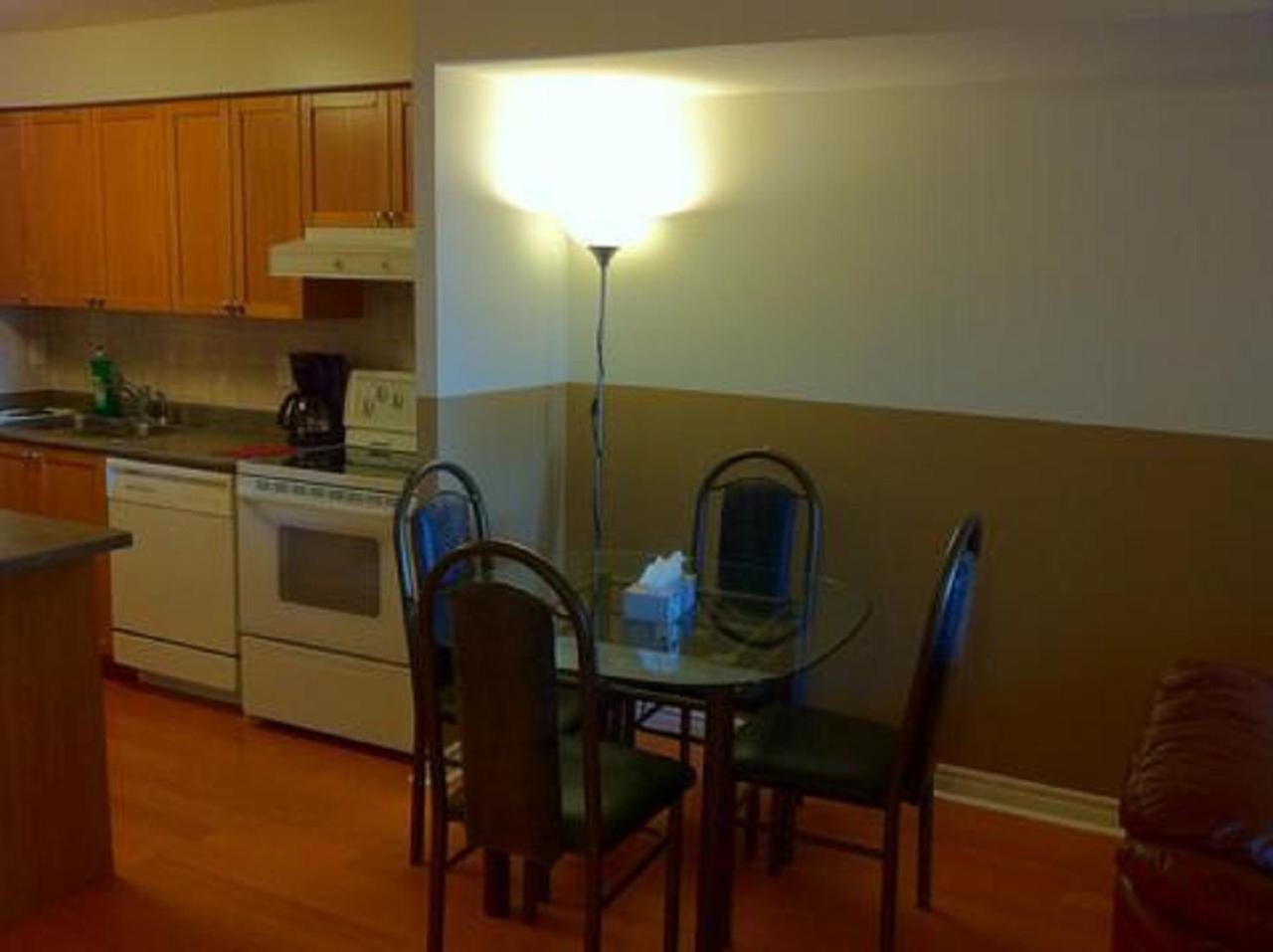 Mississauga Furnished Apartments Δωμάτιο φωτογραφία